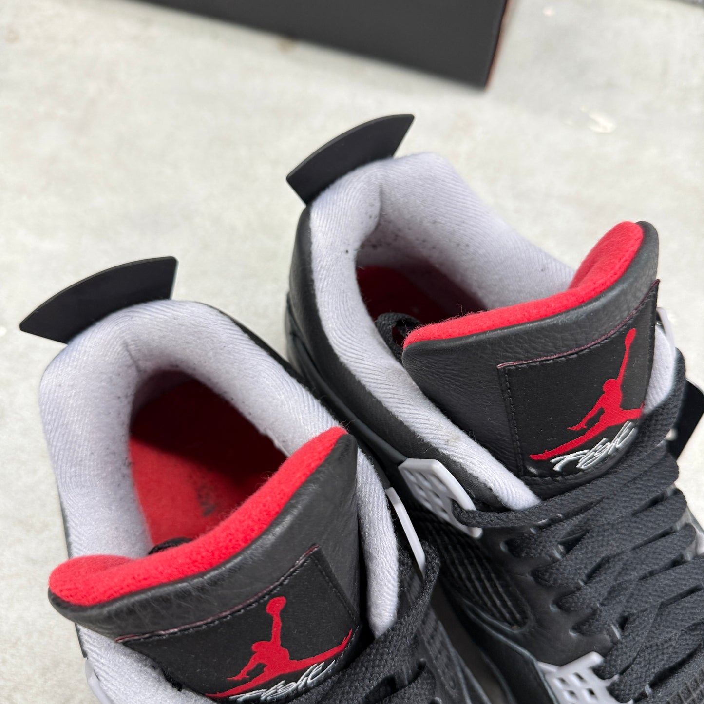 Nike Air Jordan 4 Retro 'Bred Reimagined' *USED*