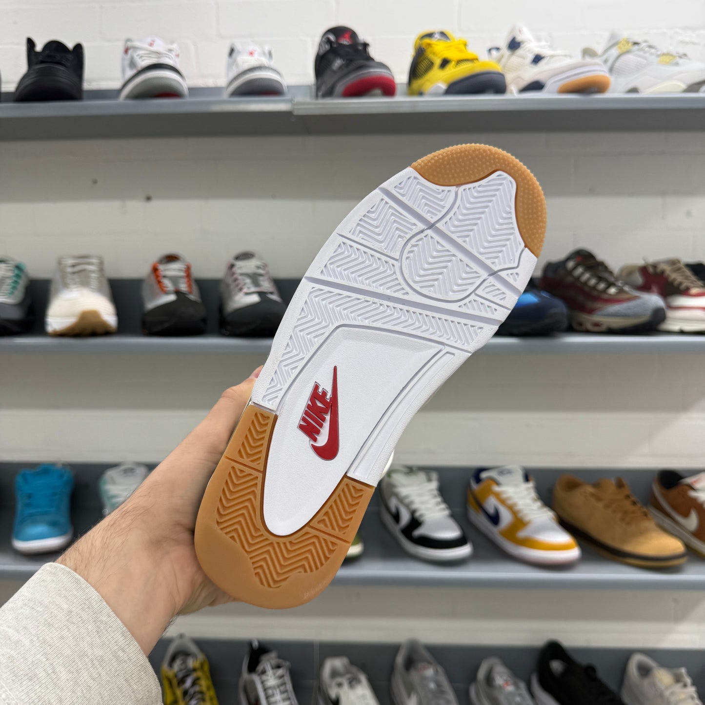 Nike Air Jordan 4 SB 'Pine Green'