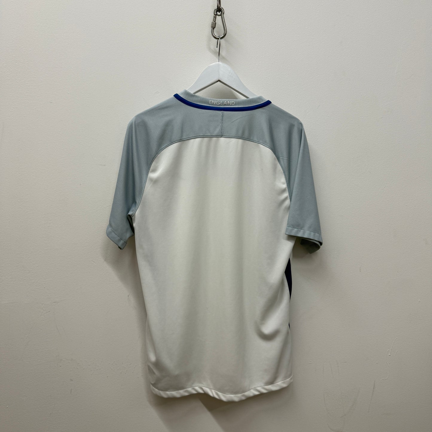 Nike England 16/17 Home Kit Large