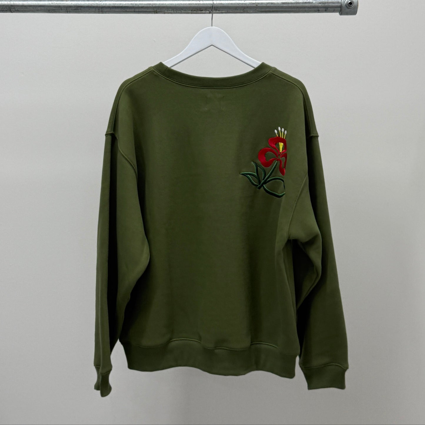 Patta Flowers Crewneck 'Olive' - Large