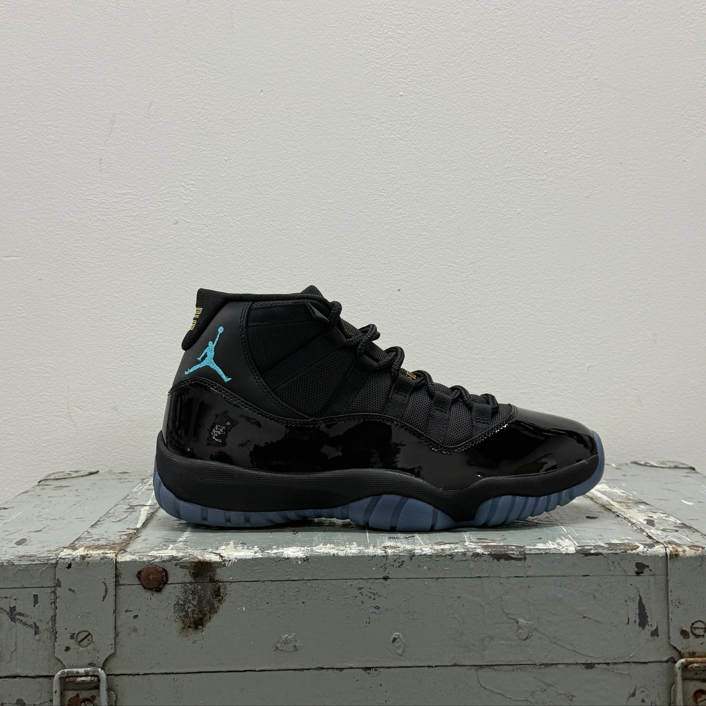 Air Jordan 11 Retro 'Gamma Blue'
