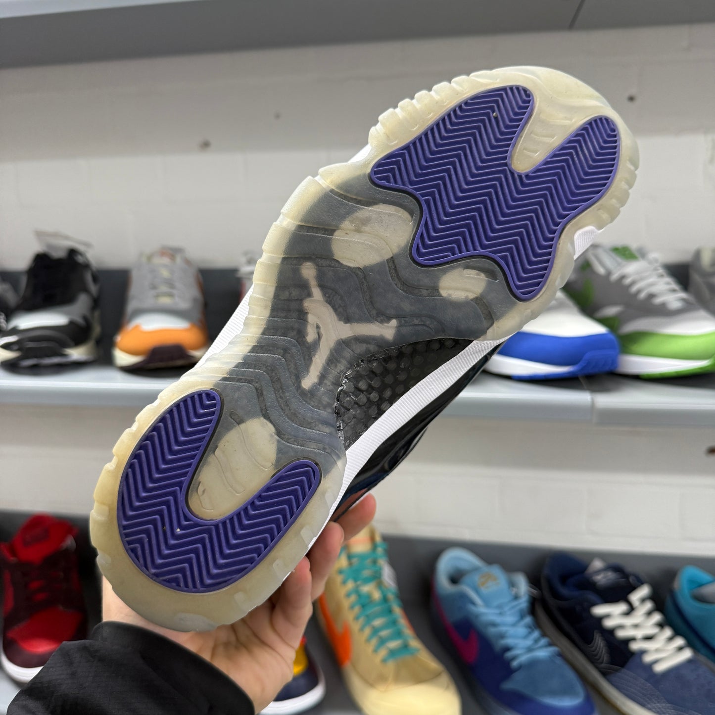 Nike Air Jordan 11 Retro 'Concord' *USED*