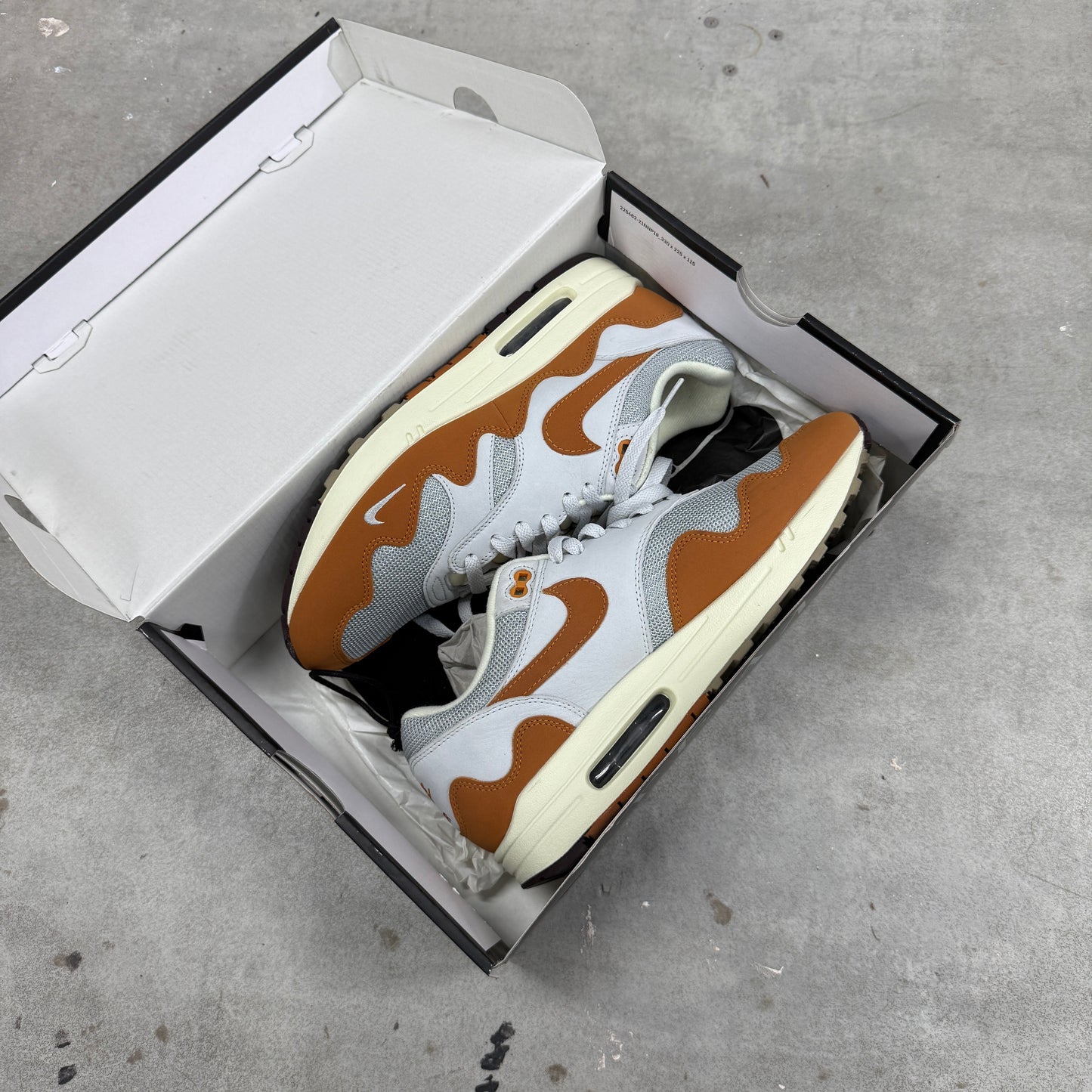 Nike x Patta Air Max 1 'Monarch' *USED*