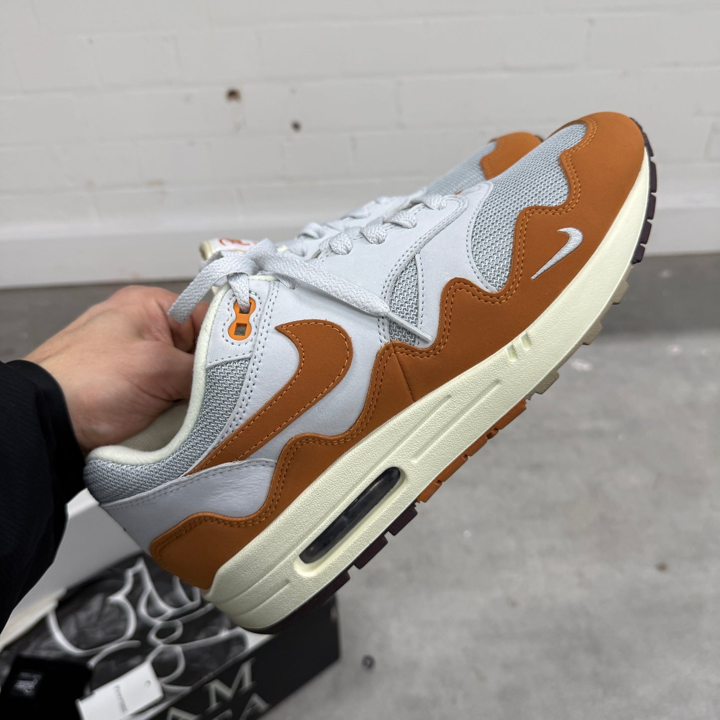 Nike x Patta Air Max 1 'Monarch' *USED*