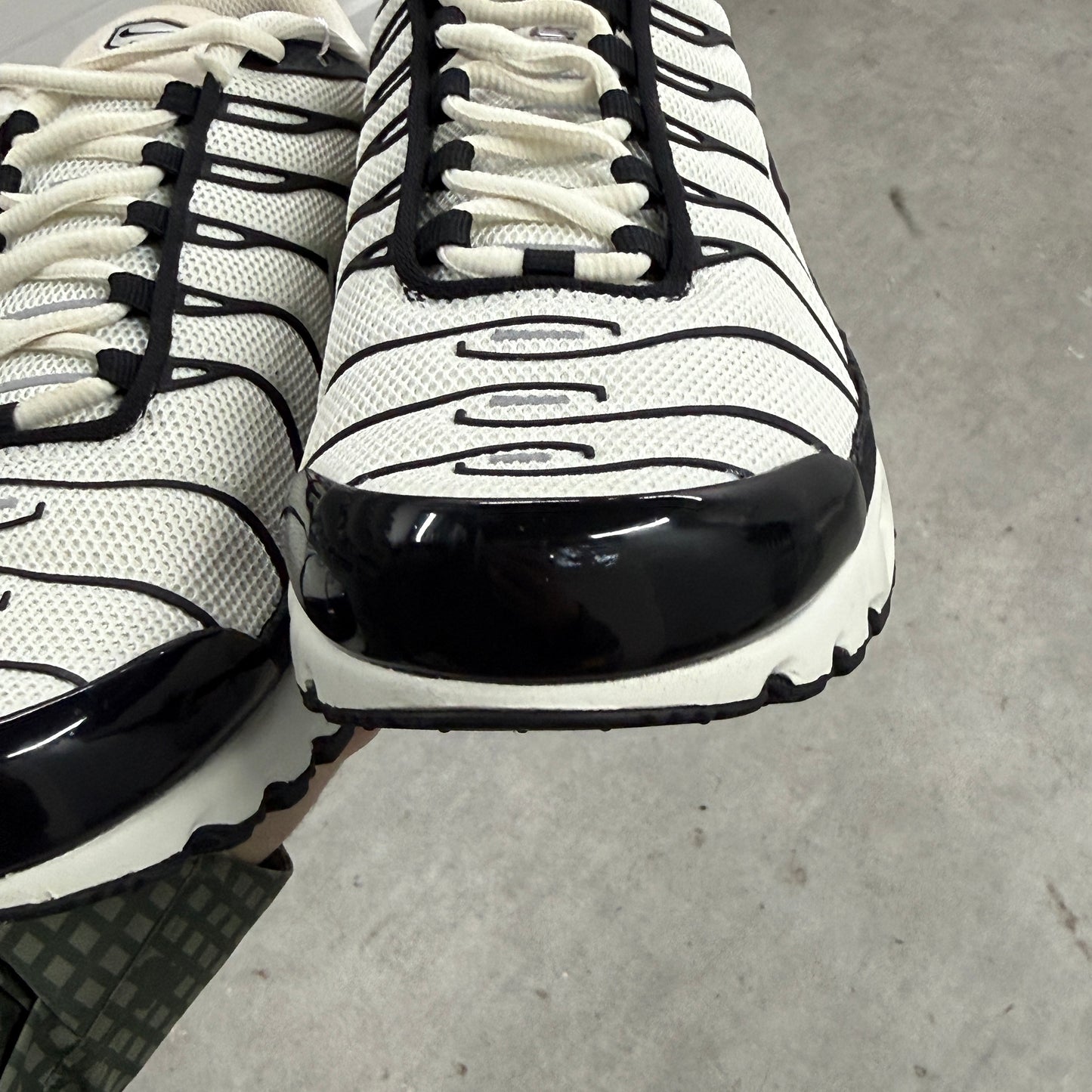 Nike Air Max Plus 'Panda'