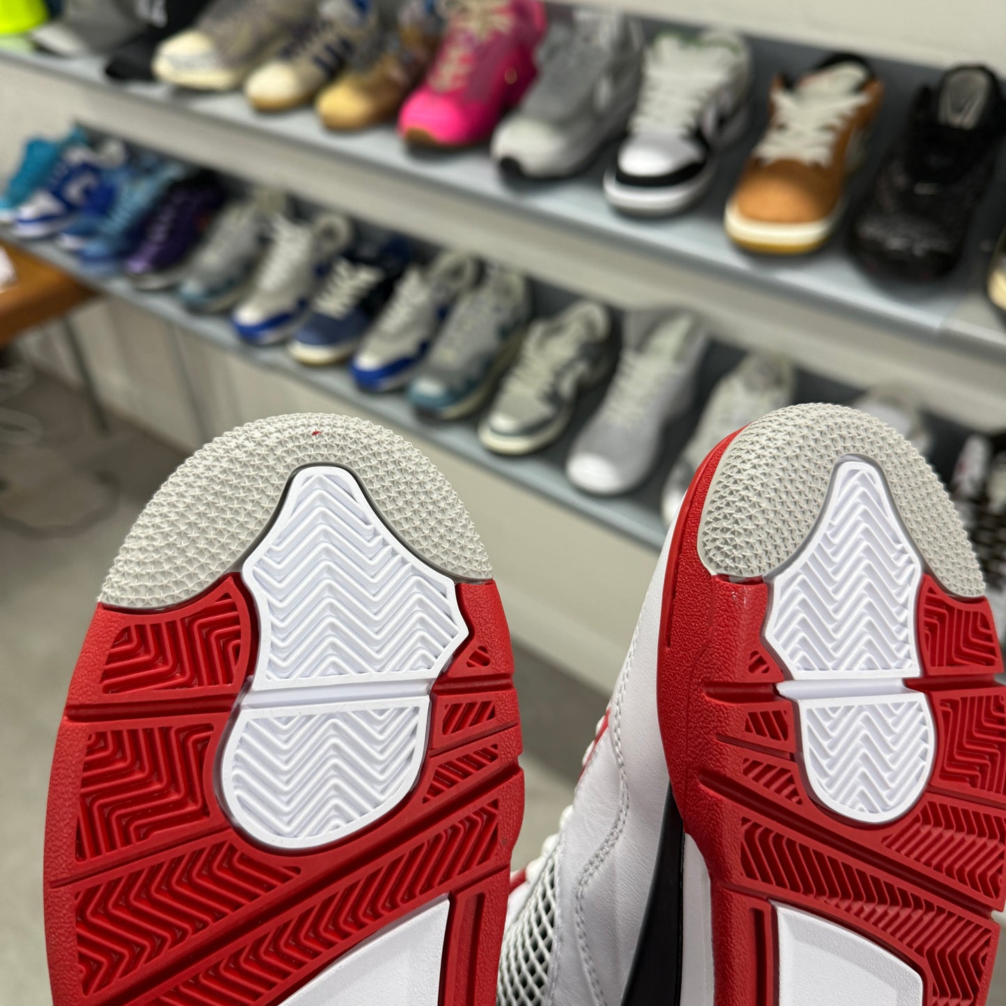 Air Jordan 4 Retro 'Fire Red' (2020)