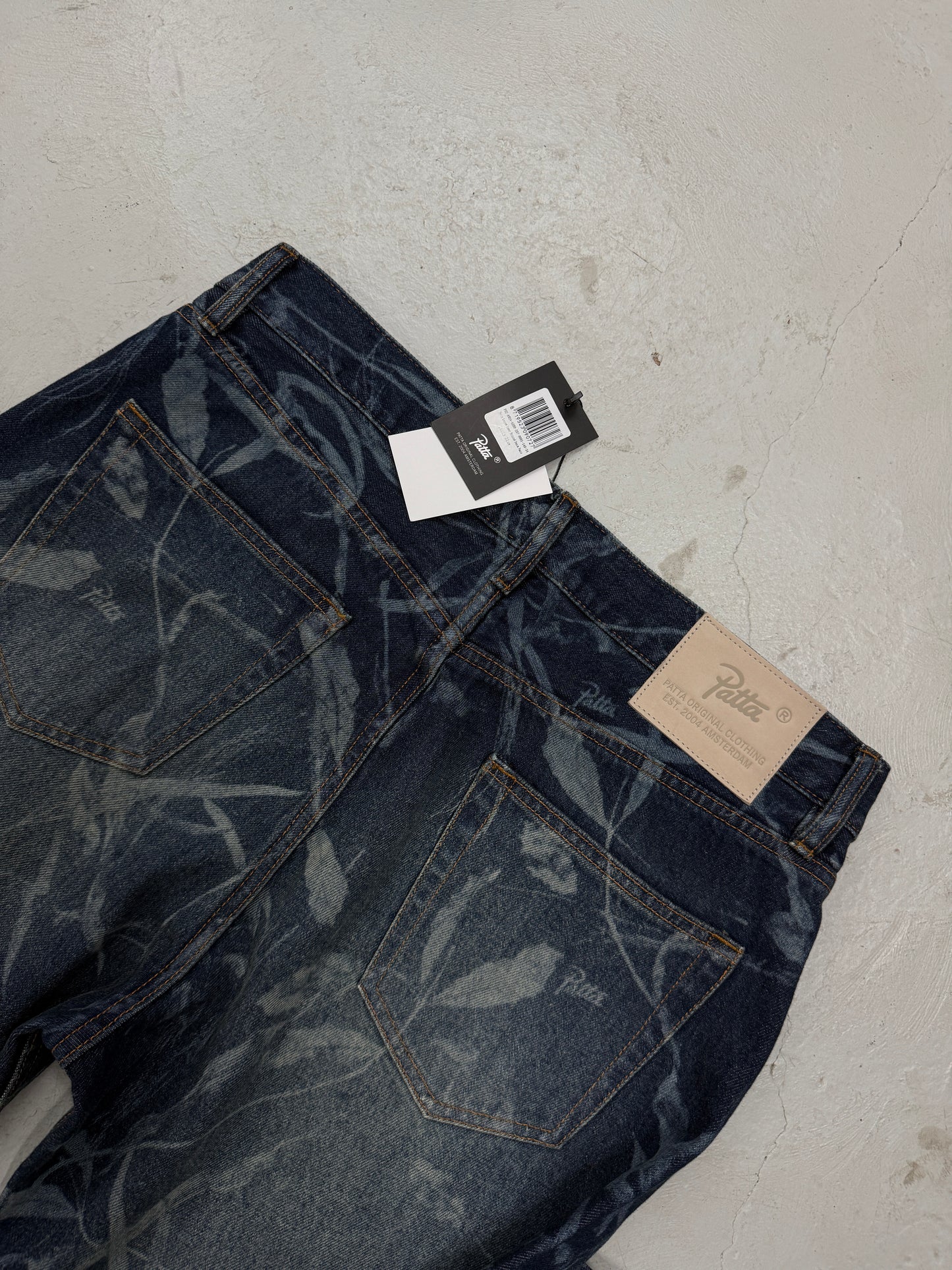 Patta Leaves Laser Print Denim Blue