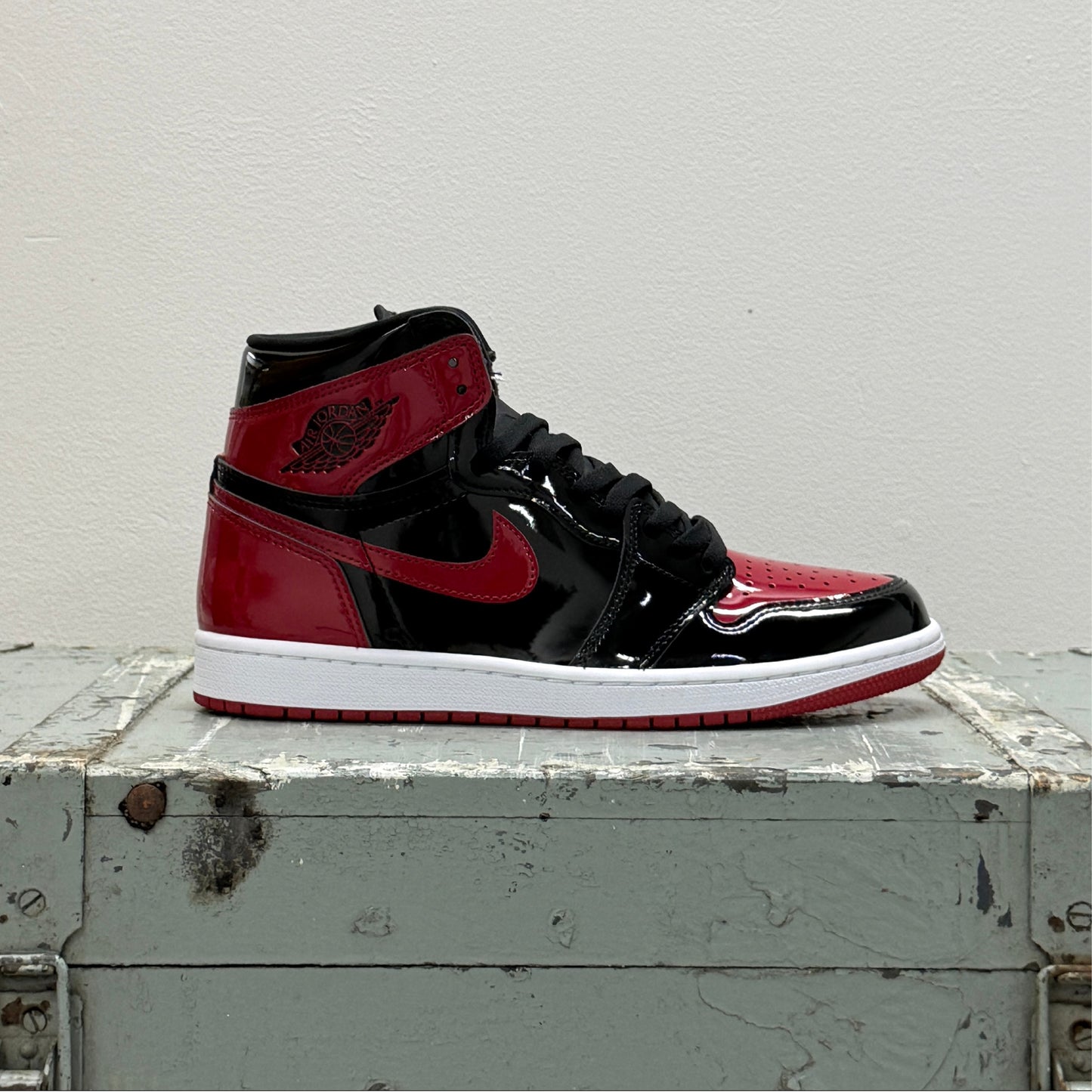 Air Jordan 1 High OG 'Patent Bred'