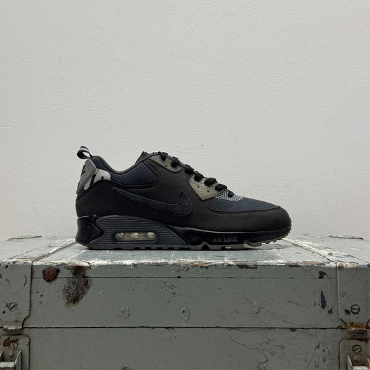 Nike Air Max 90 x Undefeated Black (Used)