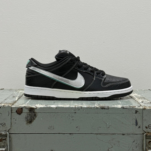 Nike SB Dunk Low x Diamond Supply 'Tiffany'
