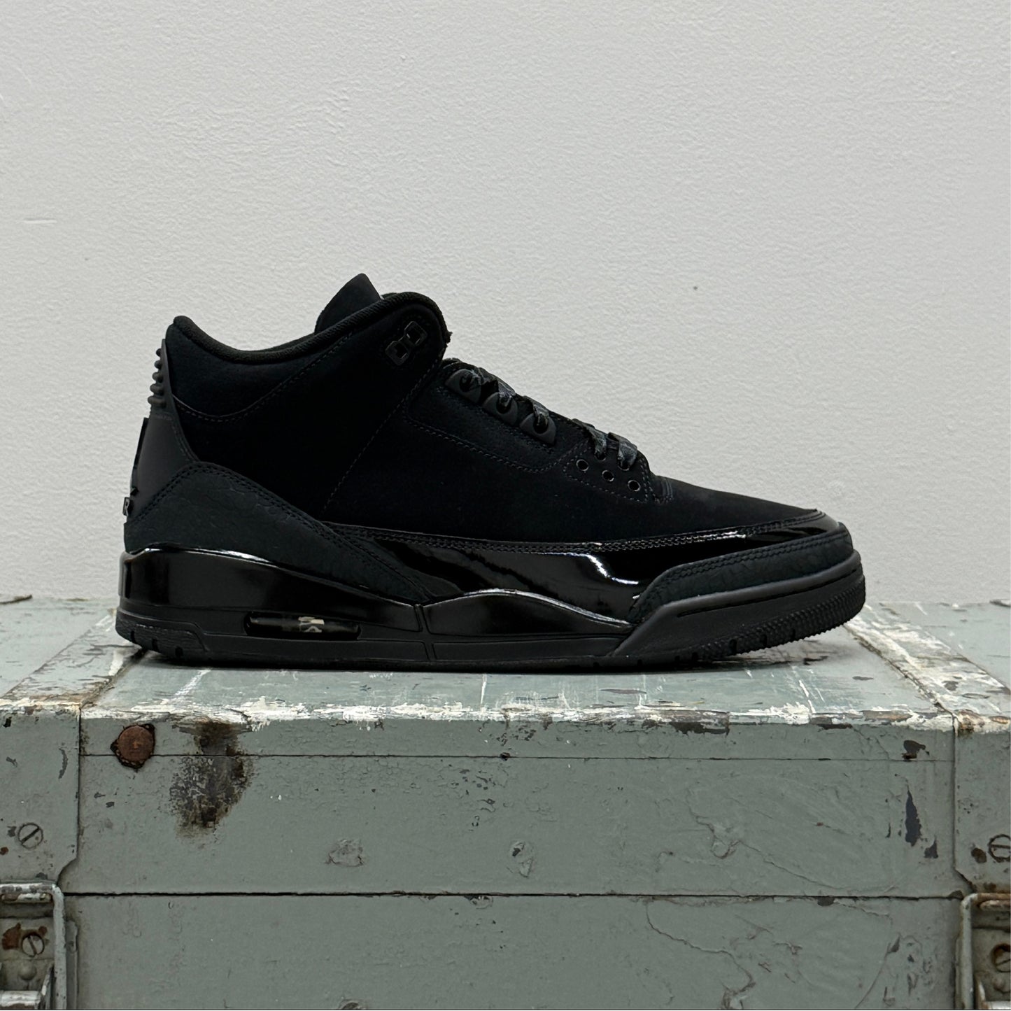 Nike Air Jordan 3 Retro 'Black Cat' (2025)