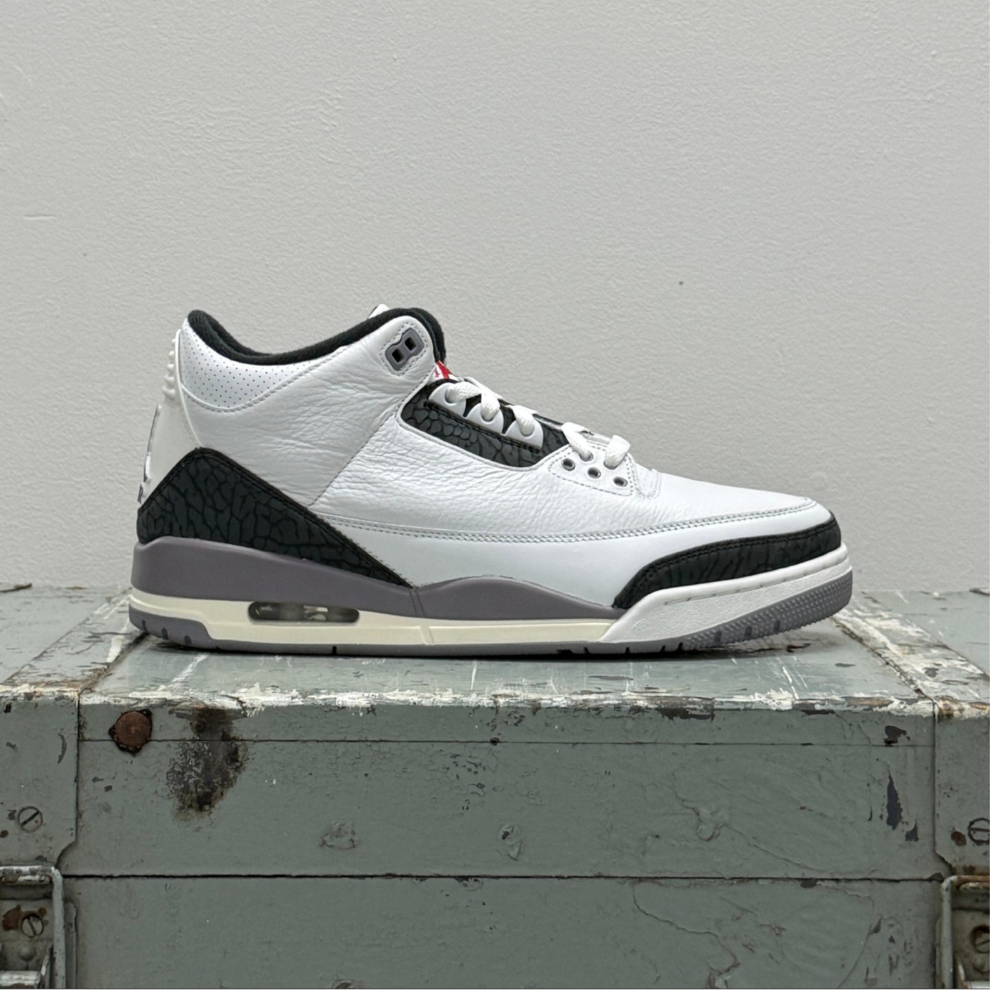 Nike Air Jordan 3 'Cement Grey'