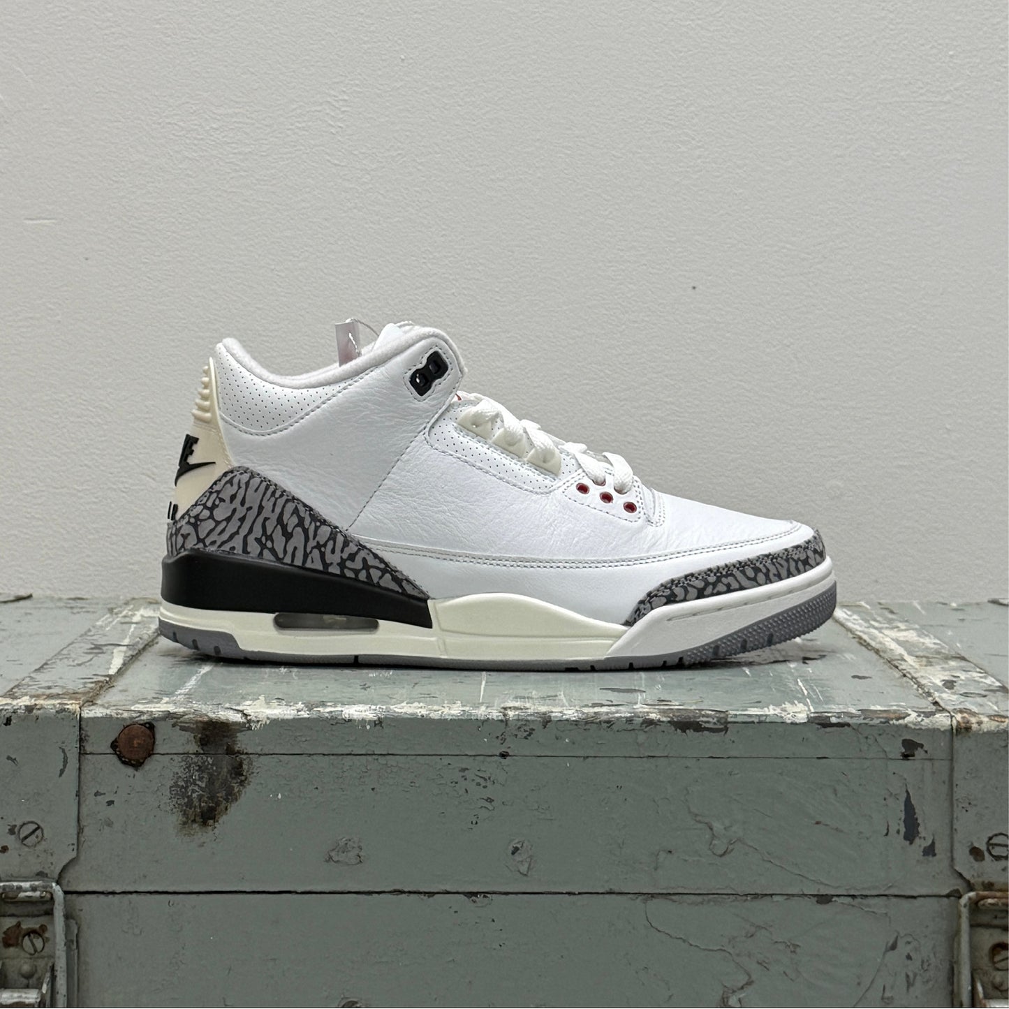 Nike Air Jordan 3 'Cement Reimagined'