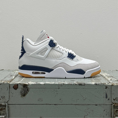 Nike Air Jordan 4 SB 'Navy'