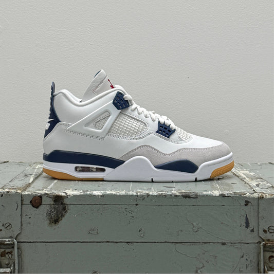 Nike Air Jordan 4 SB 'Navy'