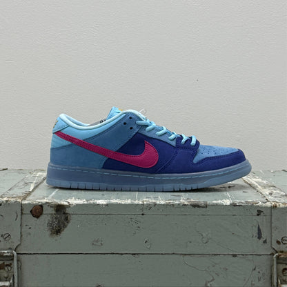 Nike SB Dunk Low 'Run The Jewels'