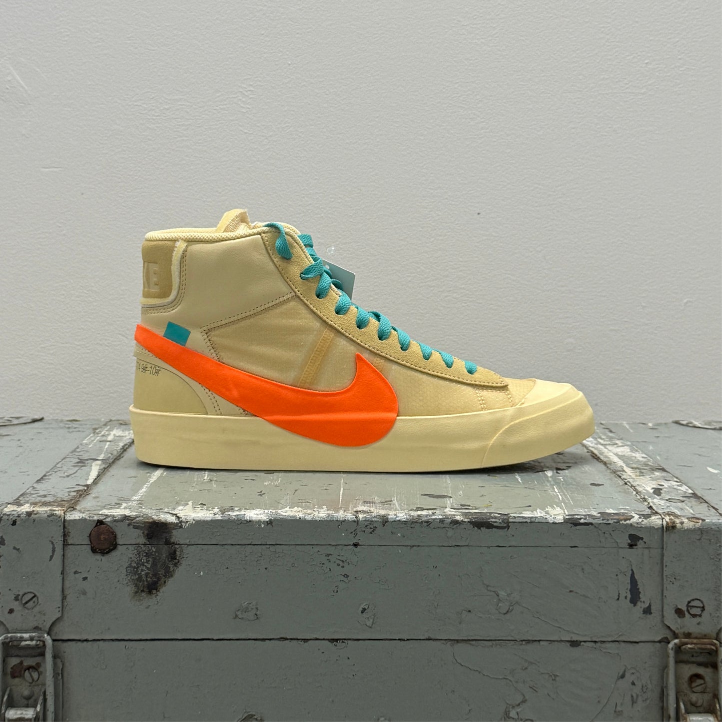 Nike x Off White Blazer High 'Hallows Eve'