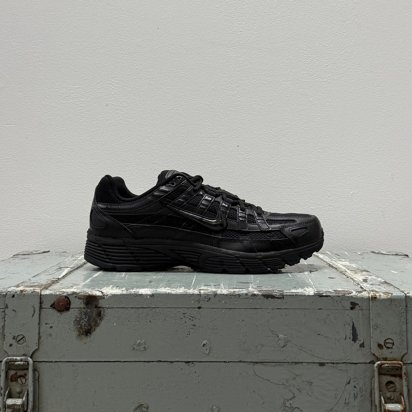 Nike P-6000 Triple Black