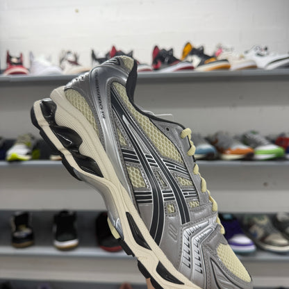 Asics Gel Kayano 14 'Oyster white'