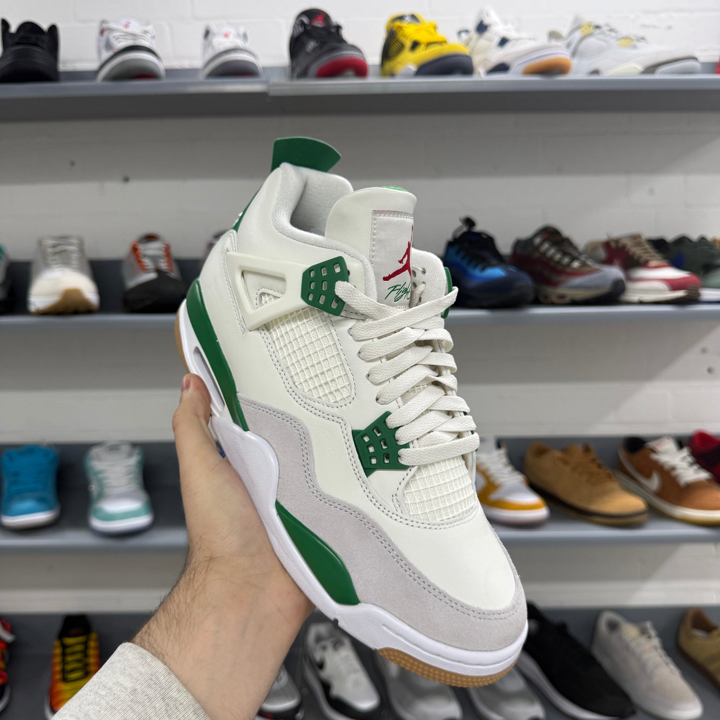 Nike Air Jordan 4 SB 'Pine Green'