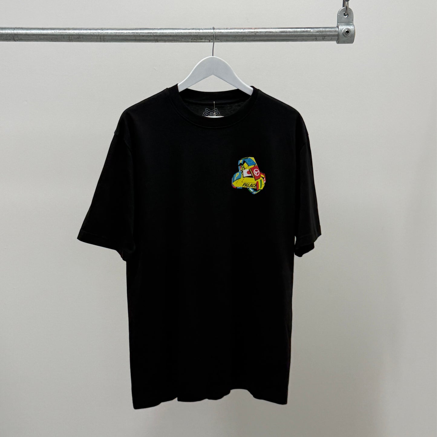 Palace Tri-Flag T-Shirt 'Black'